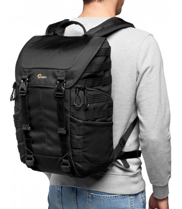 Lowepro seljakott ProTactic BP 300 AW II, must