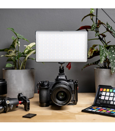 Newell videovalgusti RGB-W Rangha Max LED