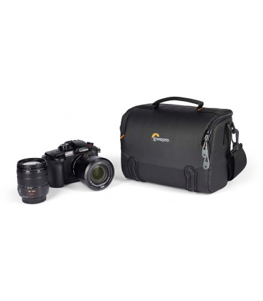 Lowepro kaamerakott Adventura SH 160 III, must