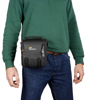Lowepro kaamerakott Adventura SH 120 III, must