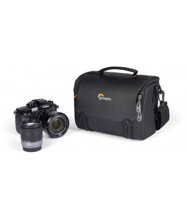 Lowepro kaamerakott Adventura SH 140 III, must