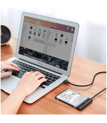 Ugreen USB 3.0- SATA 2,5" adapter