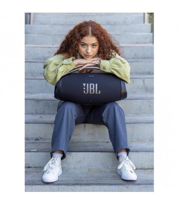 JBL Boombox 3 must