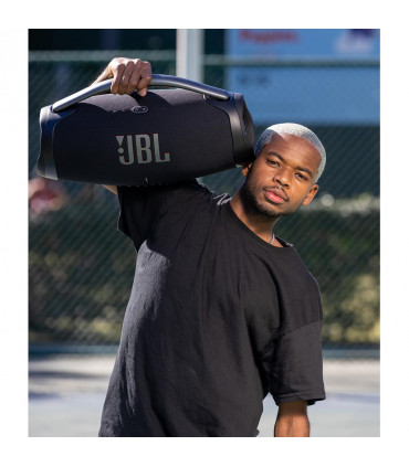 JBL Boombox 3 must