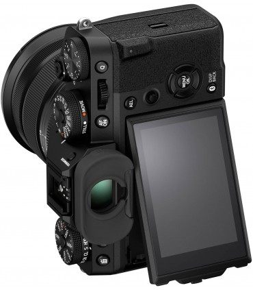 Fujifilm X-T5 + 16-80mm, must