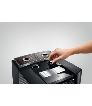 JURA J8 TWIN Diamond Black (EA)