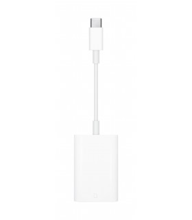 Apple USB-C to SD Card Reader