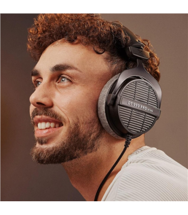 Beyerdynamic Studio Headphones DT 990 PRO