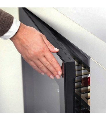 Dunavox DAVG-32.80DOP.TO Kaetava uksega integreeritav veinikülmik