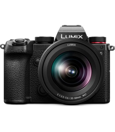 Panasonic Lumix DC-S5 + 20-60mm f/3.5-5.6