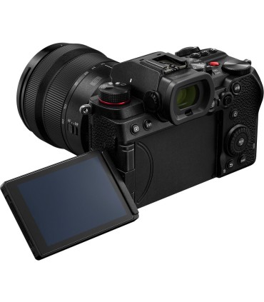 Panasonic Lumix DC-S5 + 20-60mm f/3.5-5.6