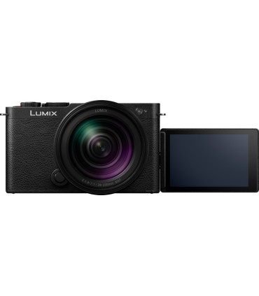 Panasonic Lumix DC-S9 + 28-200mm, jet black