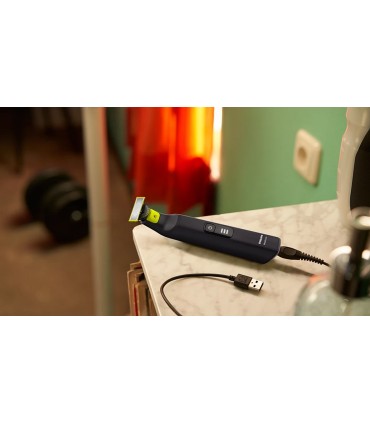 Philips QP6542/15 OneBlade Pro 360 hübriidraseerija