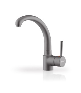 Segisti Pyramis Armonica tumehall