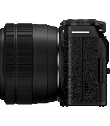 Fujifilm X-M5 + 15-45mm, must