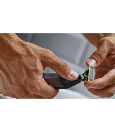 Philips QP6652/61 OneBlade Pro 360 hübriidraseerija, nägu + keha