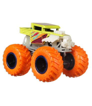 Hot Wheels® Monster Trucks® pimedas helendavad sõidukid