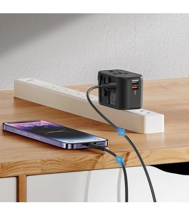 Usams T59 reisiadapter 4-1