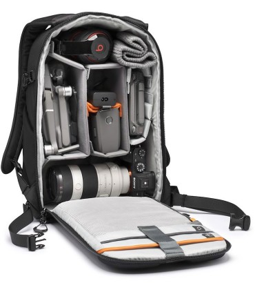 Lowepro seljakott Flipside BP 300 AW III, must