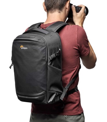 Lowepro seljakott Flipside BP 300 AW III, must