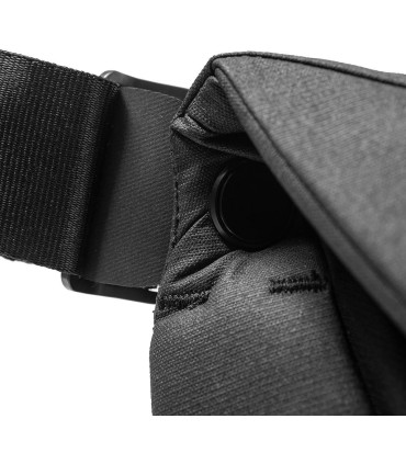 Peak Design õlakott Everyday Messenger V2 13L, must