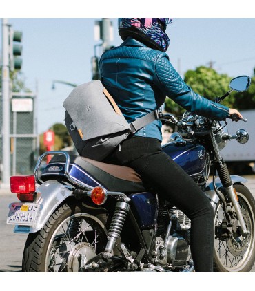 Peak Design õlakott Everyday Messenger V2 13L, ash