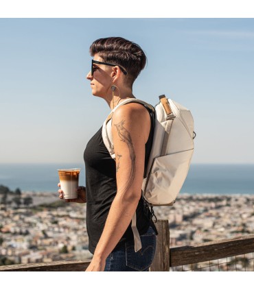Peak Design seljakott Everyday Backpack Zip V2 15L, bone