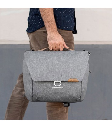 Peak Design õlakott Everyday Messenger V2 13L, ash