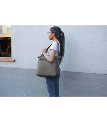 Peak Design õlakott Everyday Tote V2 15L, must