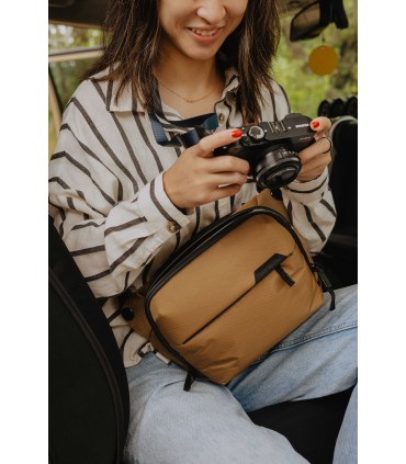 Peak Design õlakott Everyday Sling V2 3L, coyote