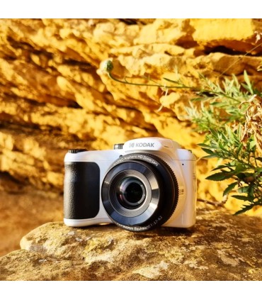 Kodak PixPro AZ255, valge