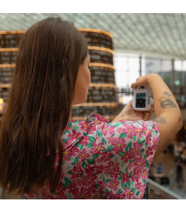 Kodak PixPro AZ255, valge