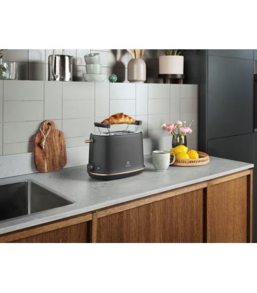 Electrolux E7T1-6BP Explore 7