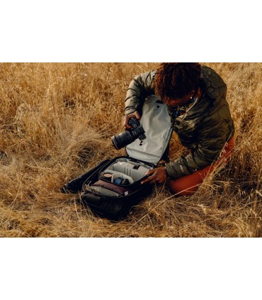 Peak Design seljakott Outdoor Backpack 25L, must