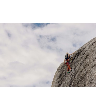 Peak Design seljakott Outdoor Backpack 25L, must