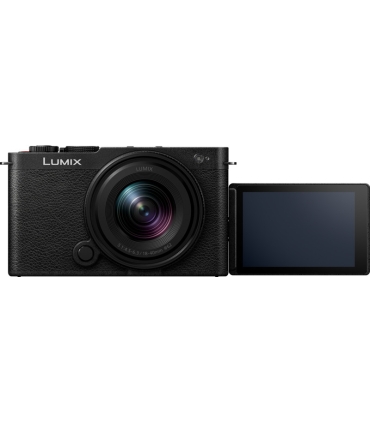 Panasonic Lumix DC-S9 + 18-40mm, jet black