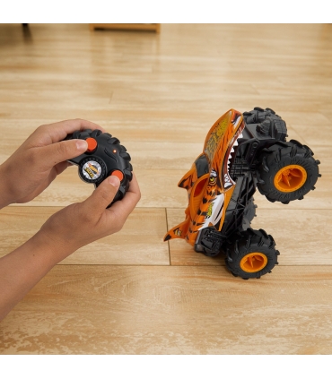 Hot Wheels® Monster Truck puldiga auto