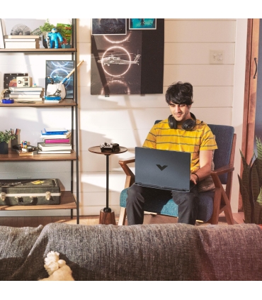 HP Victus 15-fb3040nw 15,6" Ryzen 7, 16GB, 512GB SSD