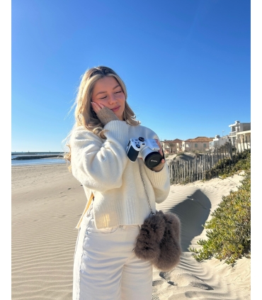 Kodak PixPro AZ425, valge