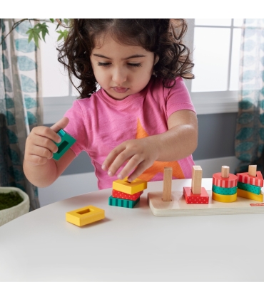 Fisher-Price puidust kujundivirnastaja