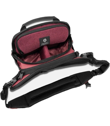 Wandrd kaamerakott Rogue Sling 4L, rhone burgundy