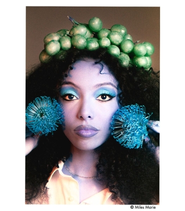 Harman film Switch Azure 125/36