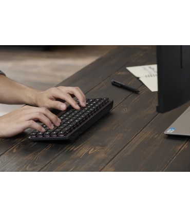 Asus KD300 UI 90XB0AN0-MKB020