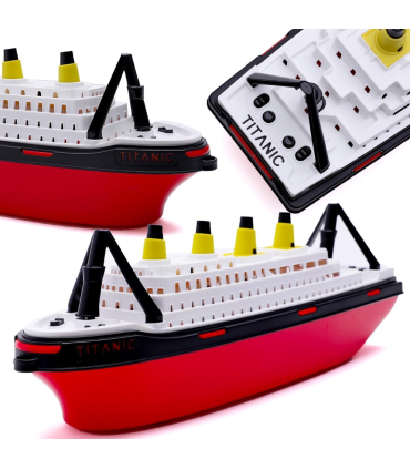 Adriatic plastikust laev Titanic
