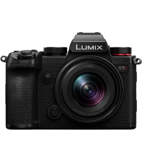 Panasonic Lumix DC-S5D + 18-40mm