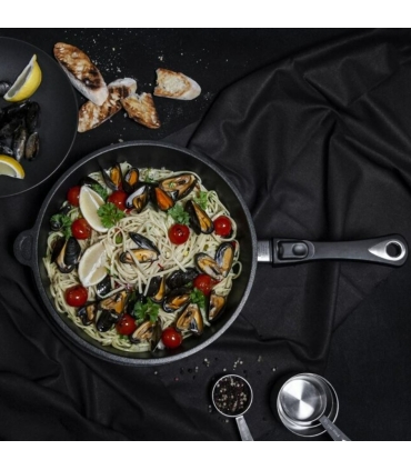 Induction frying pan Ø 26 cm with detachable handle AMT Gastroguss