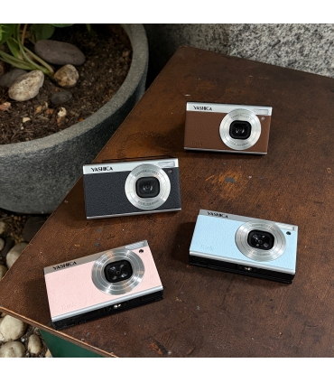 Yashica Tank, sinine
