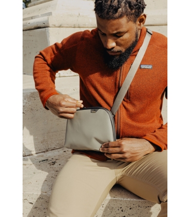 Peak Design õlakott Travel Crossbody 3L, stone