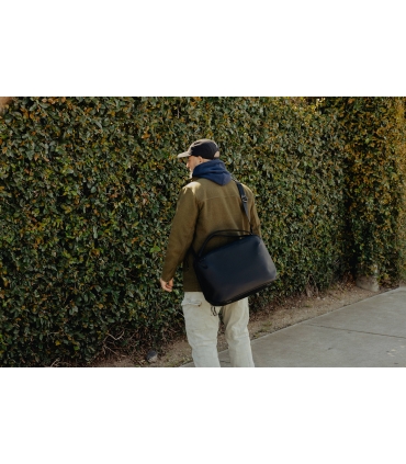 Peak Design kott Travel Weekender 25L, must