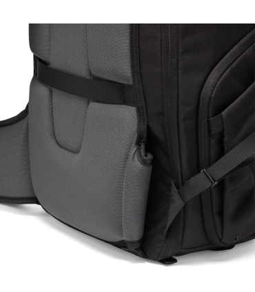 Lowepro seljakott Fastpack BP 450 AW IV, must